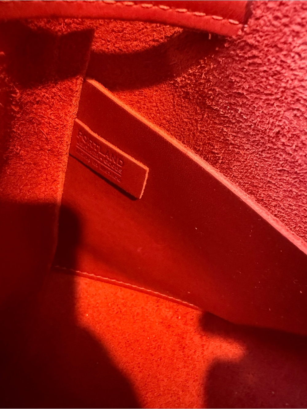 Portland Leather - Nest Bucket in chili Red/Ruby - Picture 7 of 7